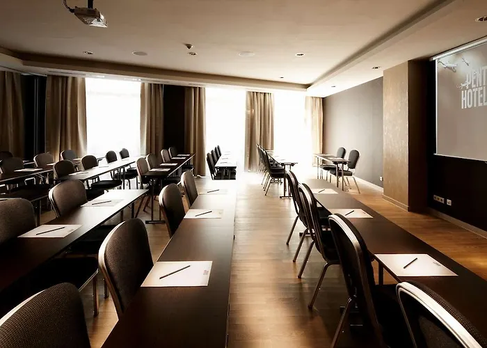 Max Brown 5th District, Part Of Sircle Collection 4* Vienna