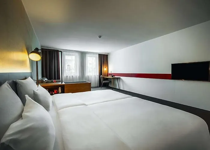 Hotel Max Brown 5th District, Part Of Sircle Collection 4*