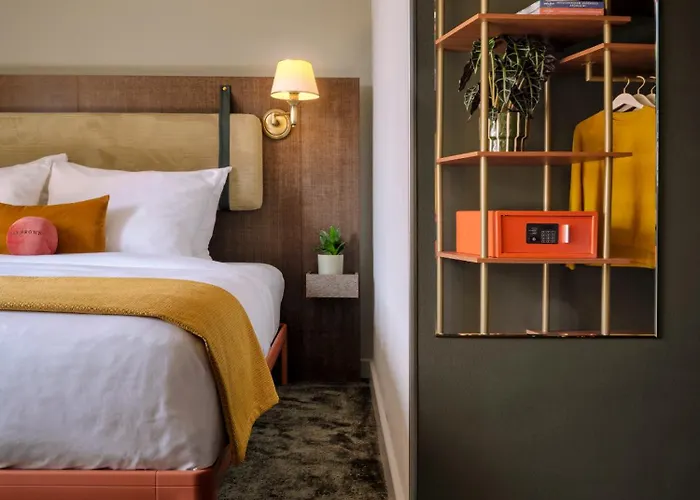 Max Brown 5th District, Part Of Sircle Collection Hotel