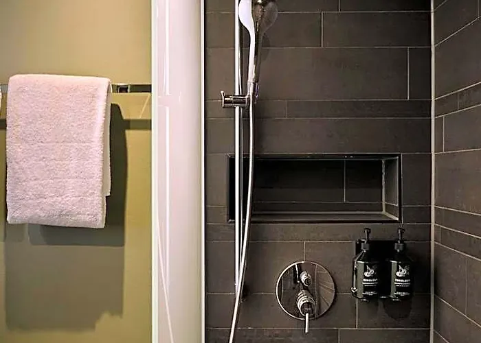 Hotel Max Brown 5th District, Part Of Sircle Collection 4*
